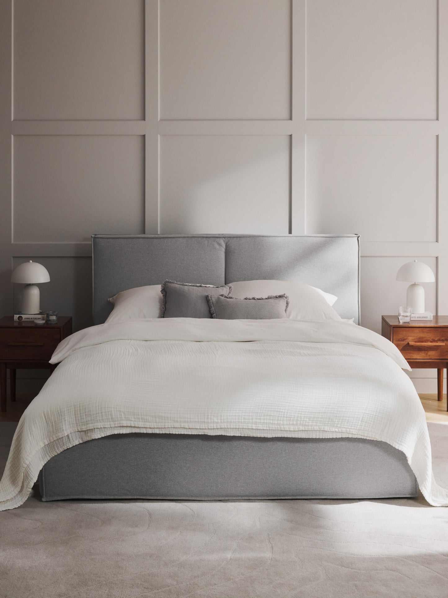 Drenna Upholstered Storage Bed