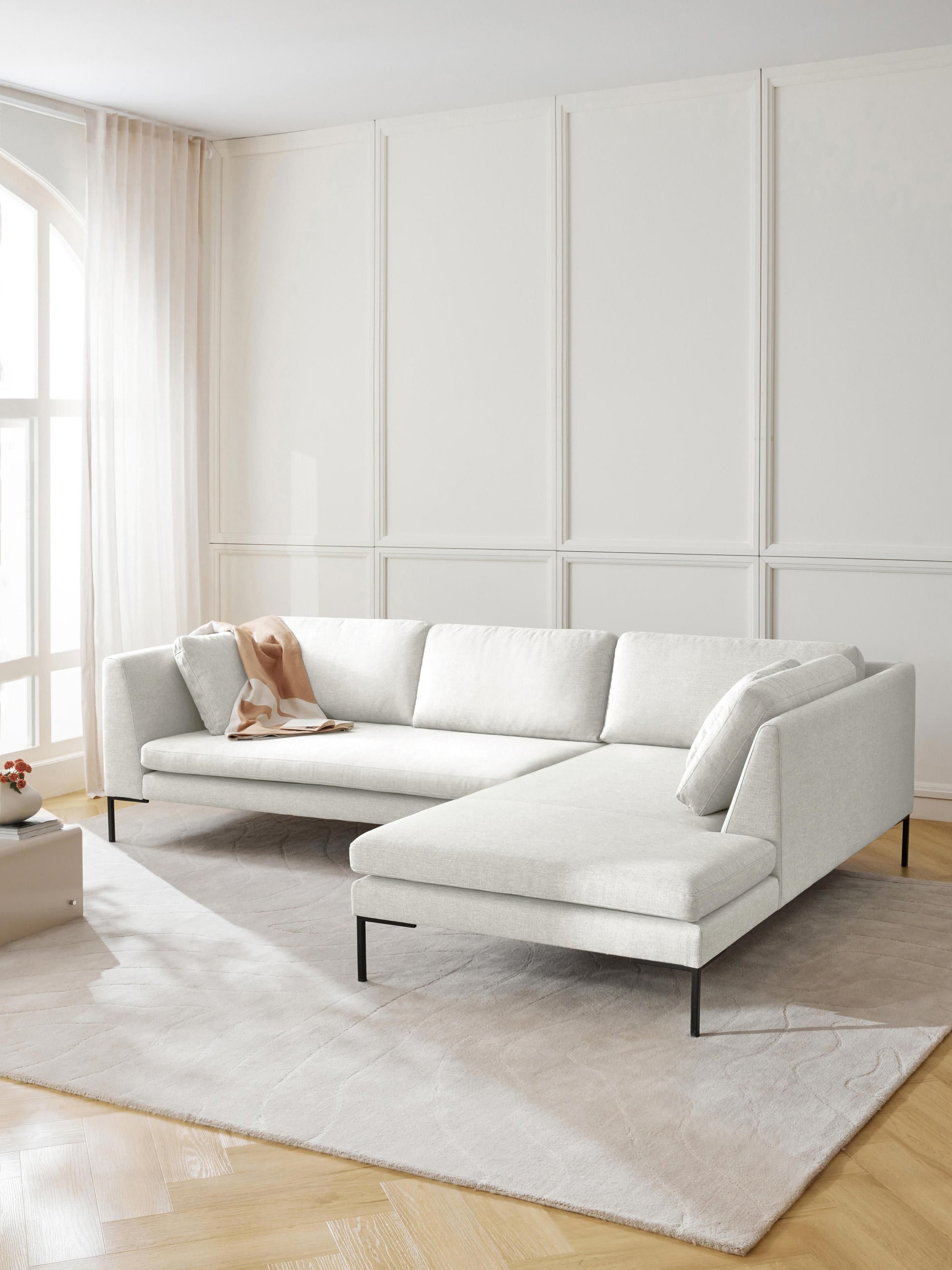 Emmora Corner Sofa with Metal Legs