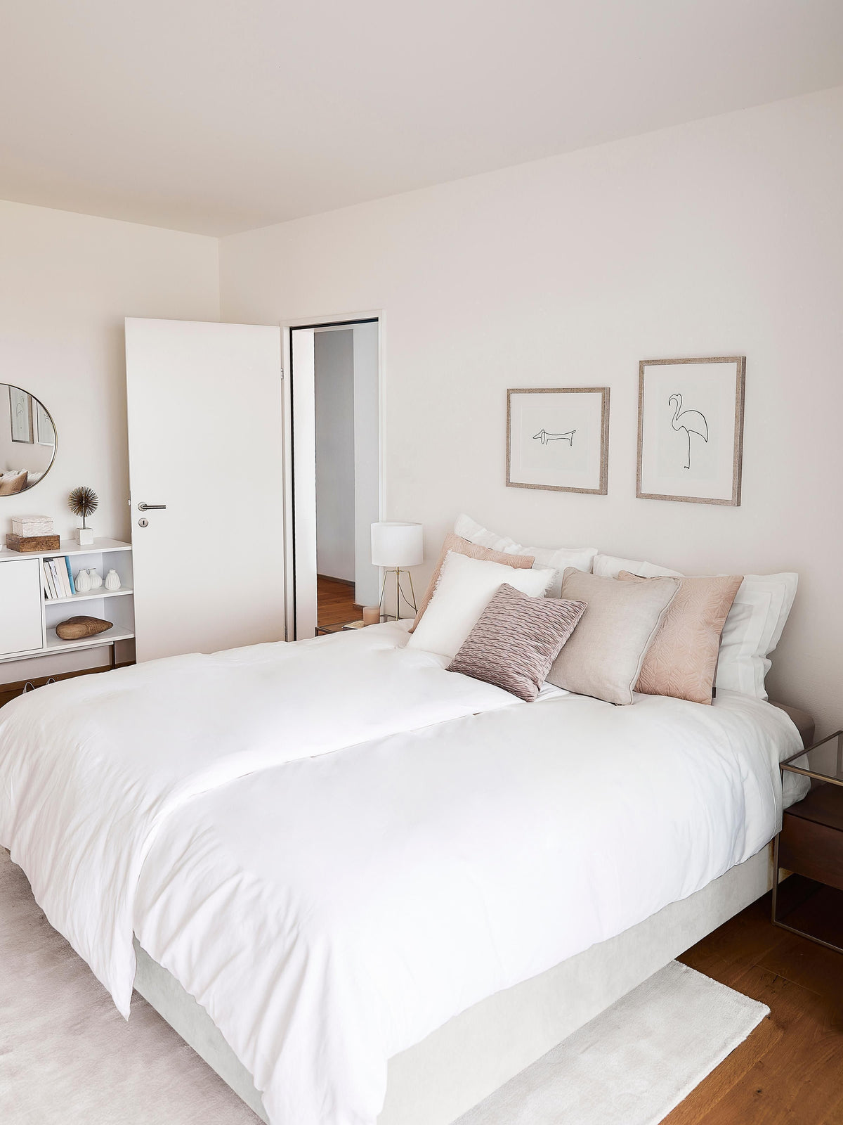 Enyara Box Spring Bed