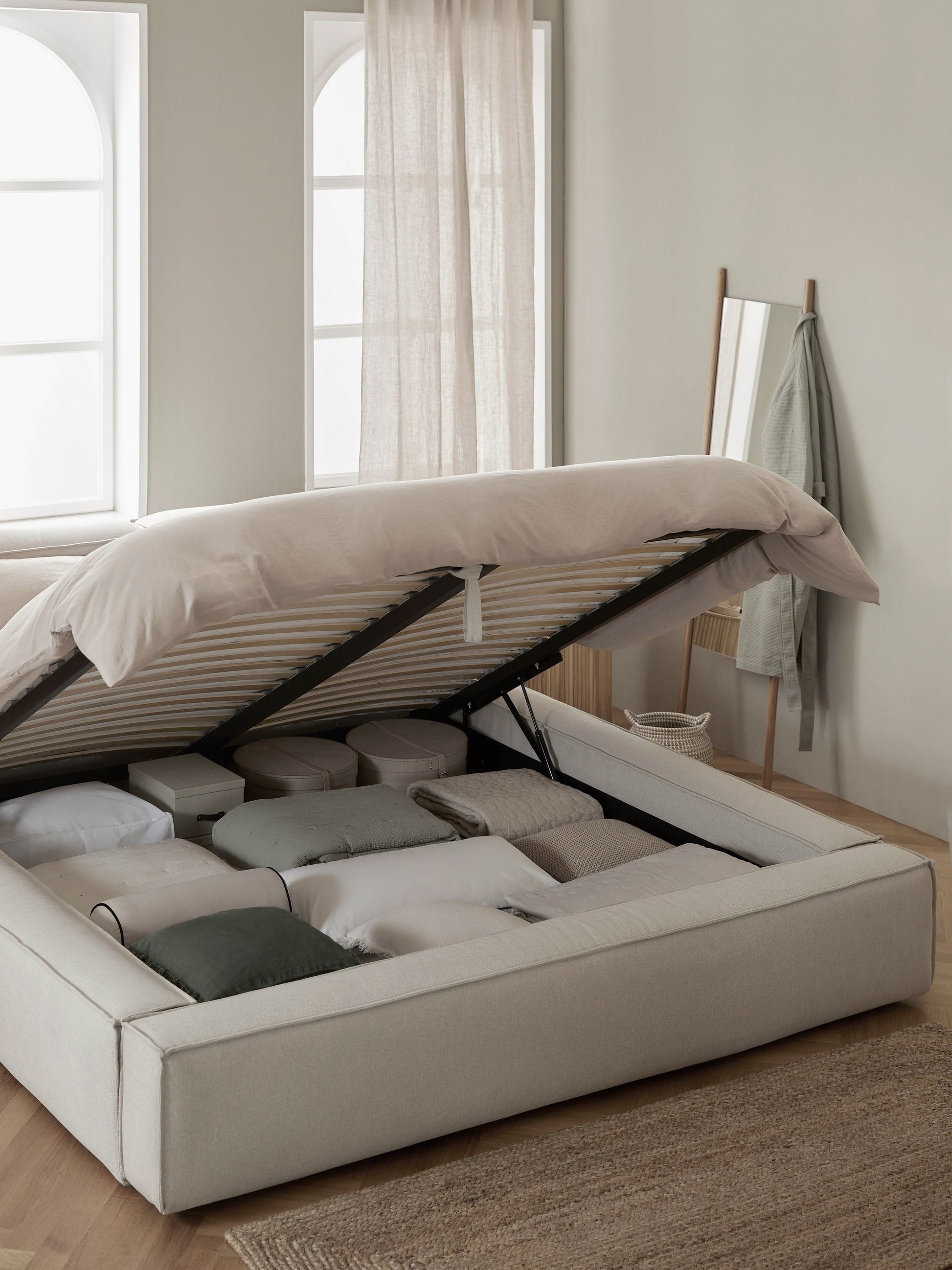Lennick Upholstered Storage Bed