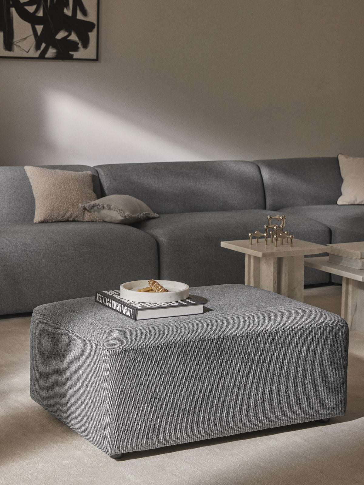 Melisa Stool, W 99 x D 72 cm