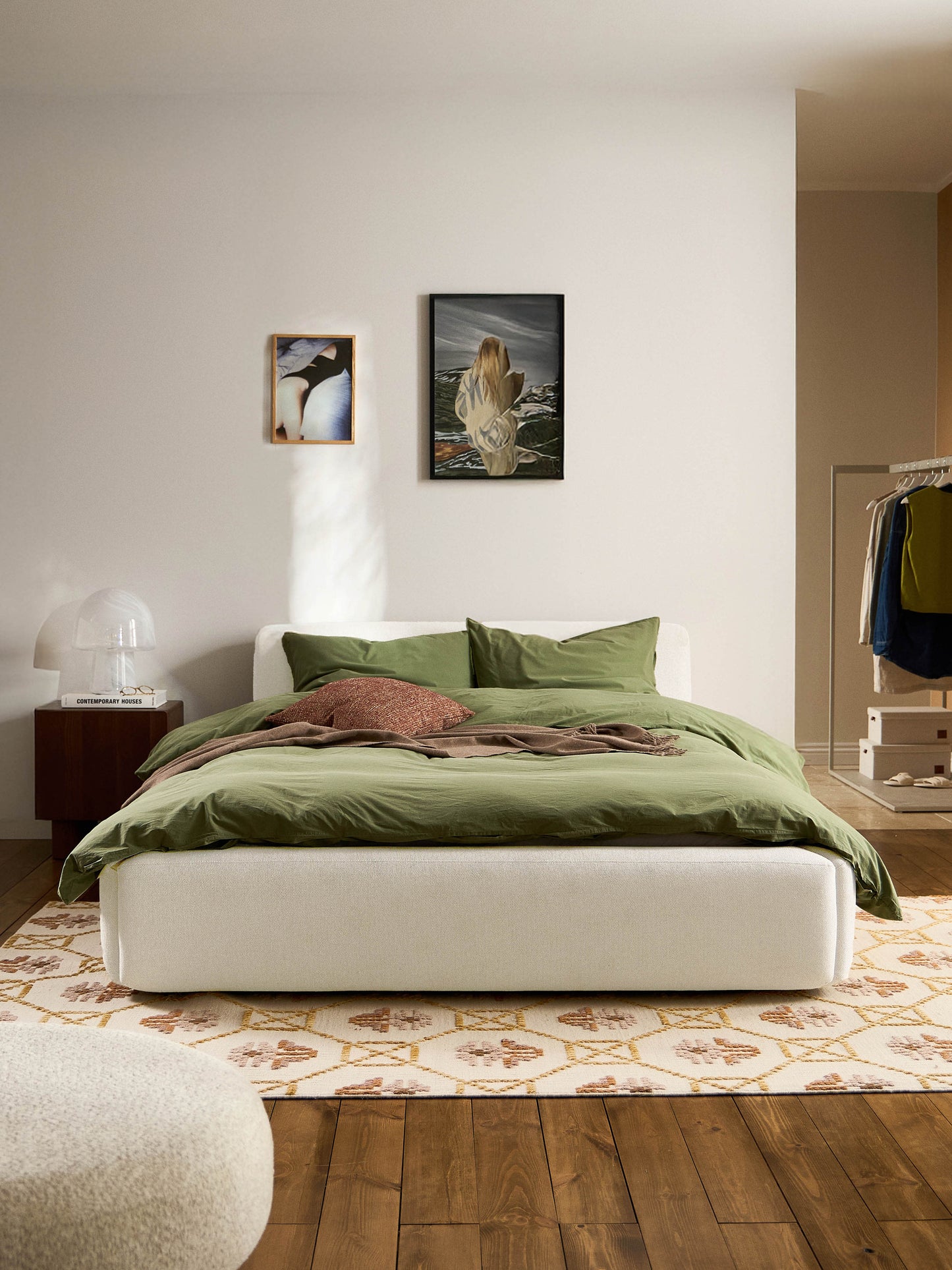 Melisa Upholstered Bed
