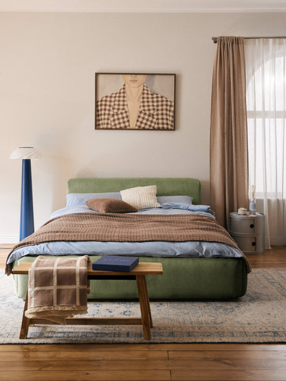 Melisa Upholstered Bed