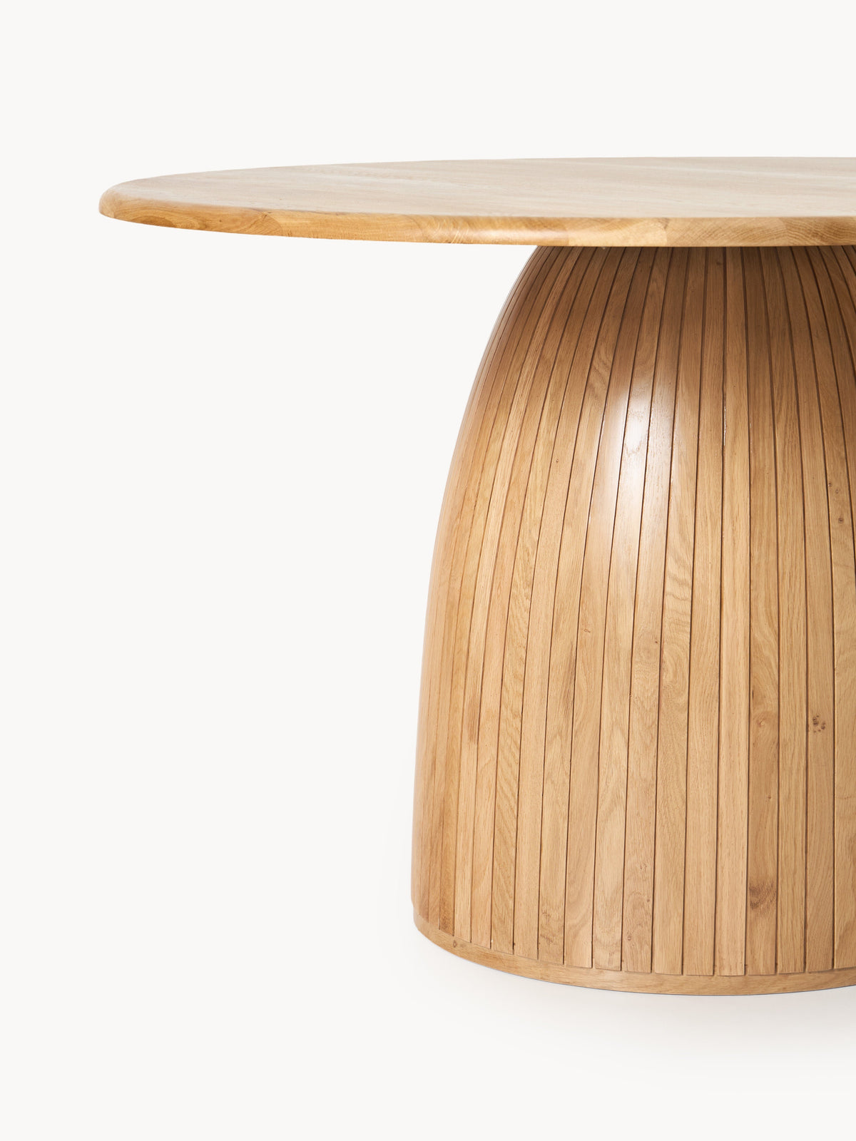 Nellow Round Dining Table with Fluted Texture, in Various Sizes